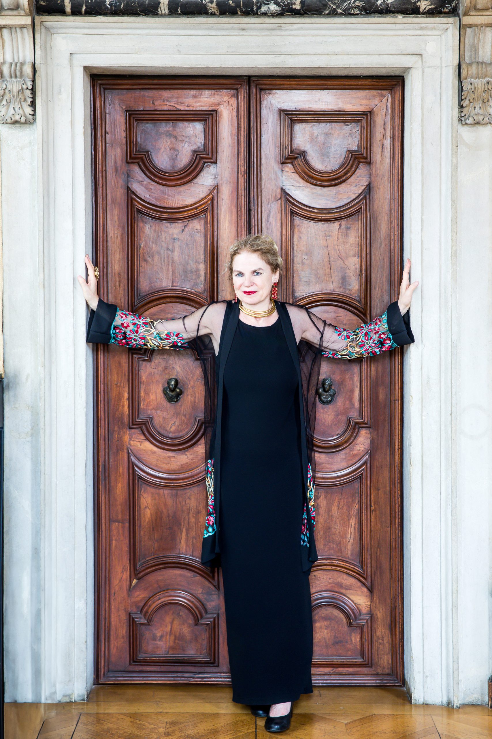 Portraitfoto von Elke Heinemann