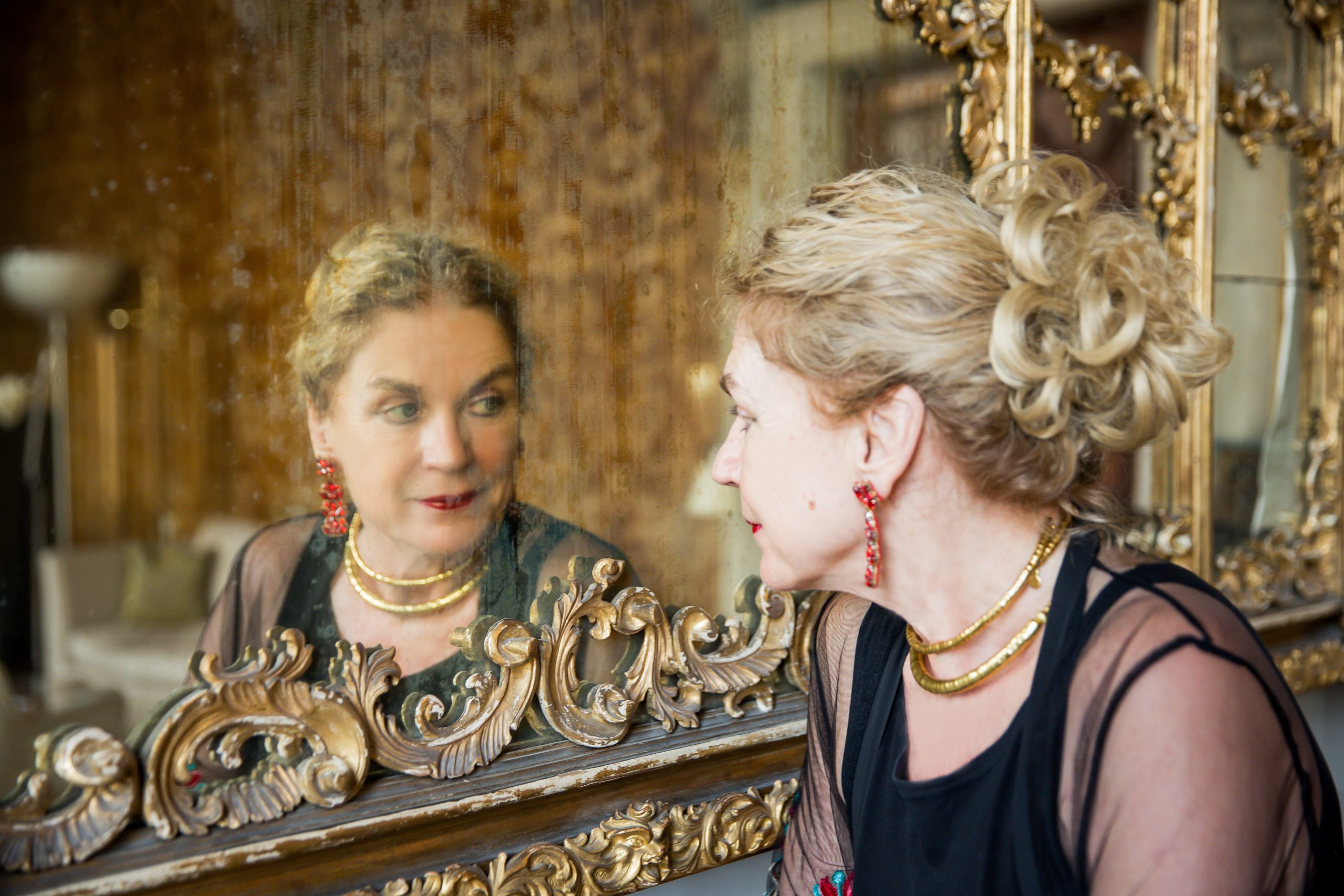 Portraitfoto von Elke Heinemann