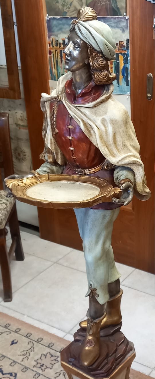 Portraitfoto von Elke Heinemann